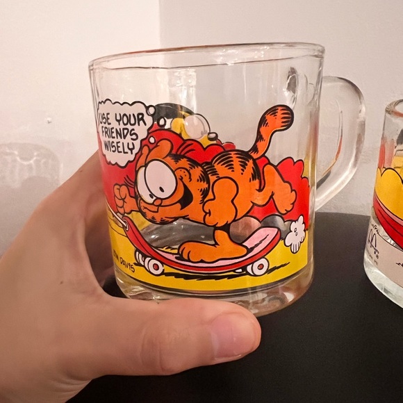 4- Vtg 1978 - Garfield/Odie McDonalds Clear Glass Coffee Mugs Cups Jim Davis Set - Picture 4 of 5